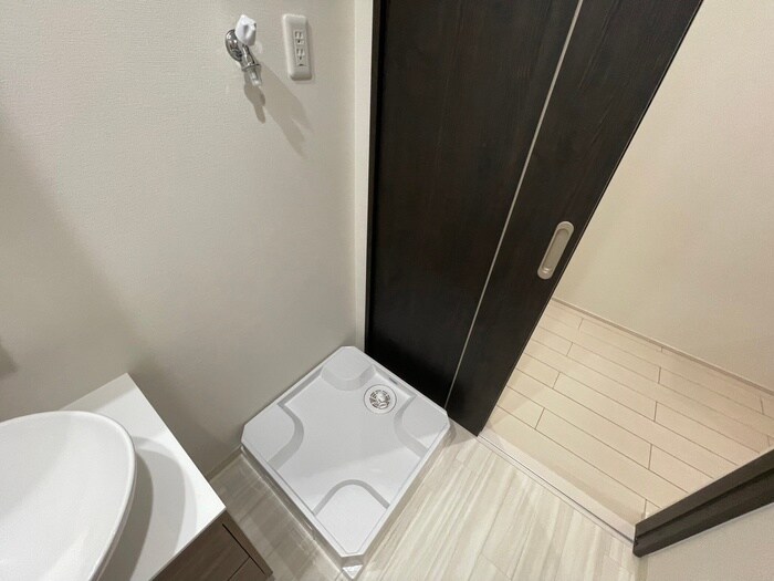 物件内観写真20　(洗濯機置場)