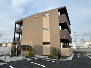 ラッフィナート　ソレイユ外観写真