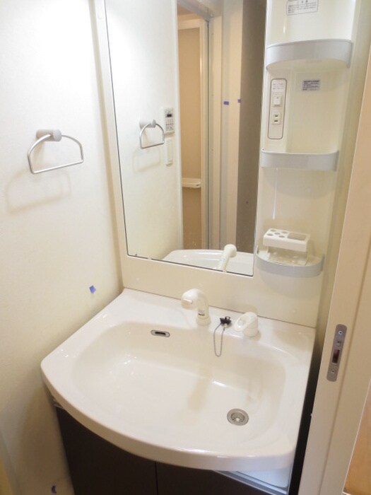 物件内観写真11　(洗面)
