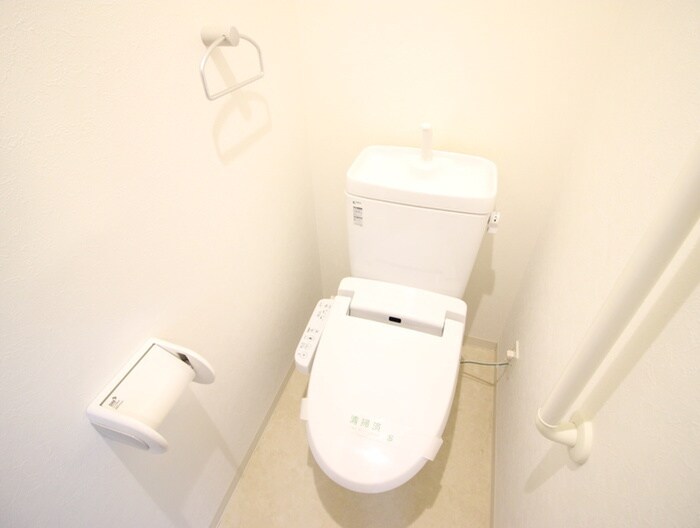 物件内観写真16　(トイレ)