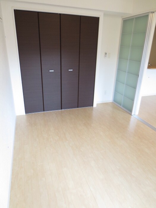 物件内観写真18　(居室)