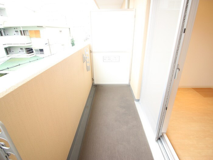 物件内観写真18　(ベランダ・バルコニー)