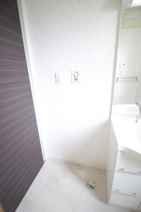 物件内観写真19　(洗濯機置場)