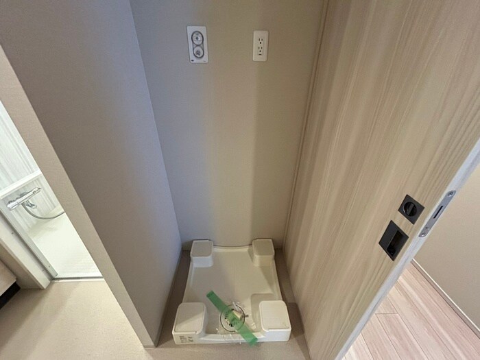 物件内観写真19　(洗濯機置場)