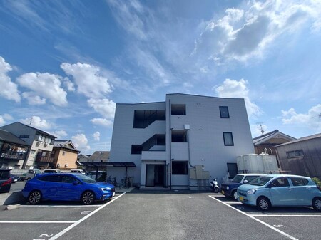 アンプル－ルフェ－ル椋外観写真