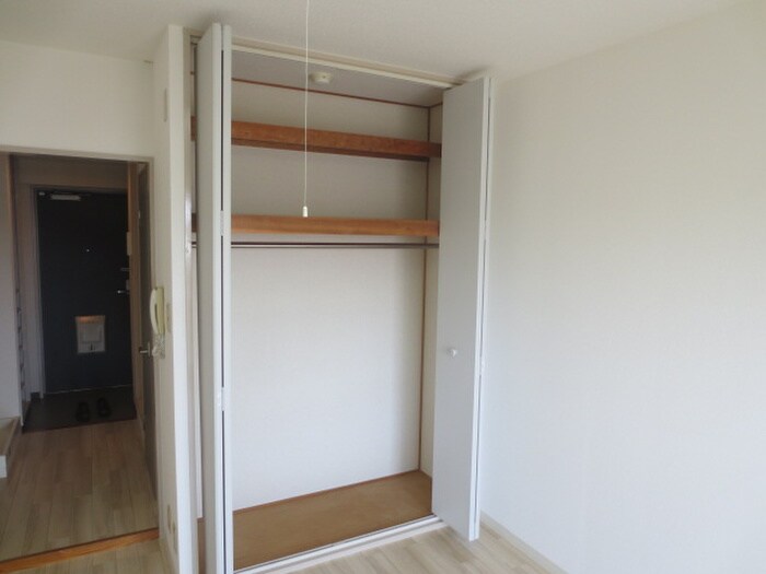 物件内観写真9　(収納)