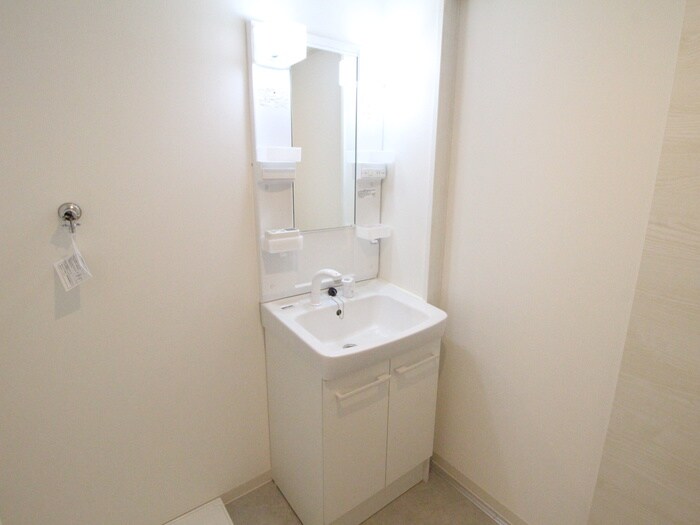 物件内観写真11　(洗面)