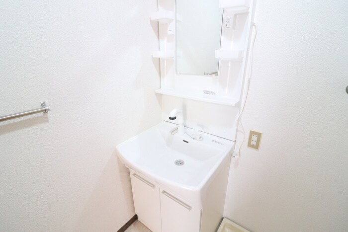 物件内観写真10　(洗面)