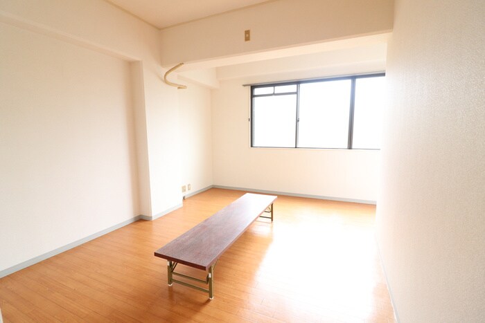 物件内観写真14　(居室)