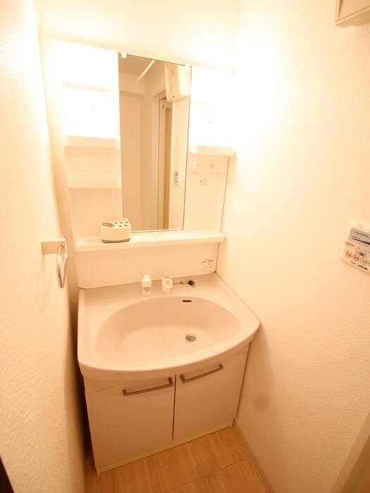 物件内観写真12　(洗面)