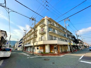 ルミエール青木（301）外観写真