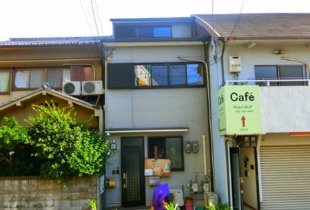 東区草尾貸家外観写真