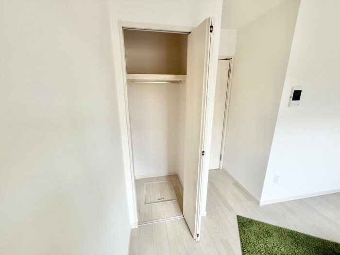 物件内観写真12　(収納)