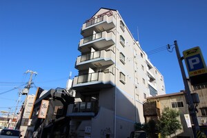 サンハイツたかとり外観写真