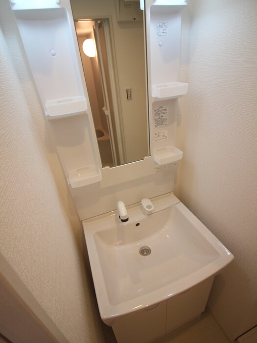 物件内観写真11　(洗面)