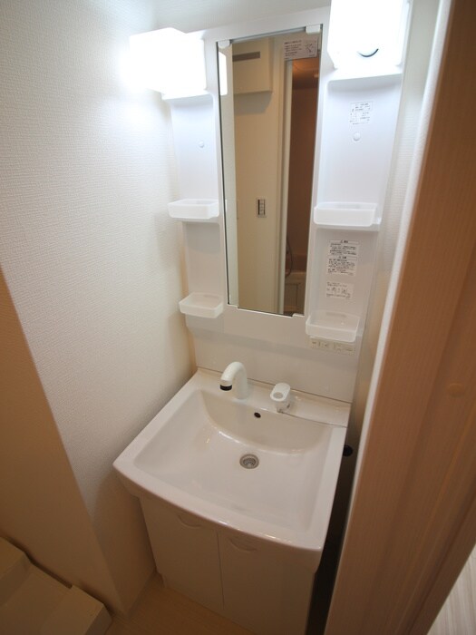 物件内観写真11　(洗面)