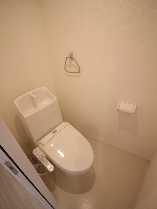 物件内観写真13　(トイレ)