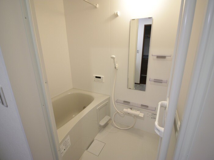 物件内観写真8　(バス／シャワールーム等)