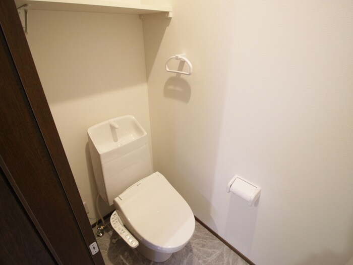 物件内観写真10　(トイレ)