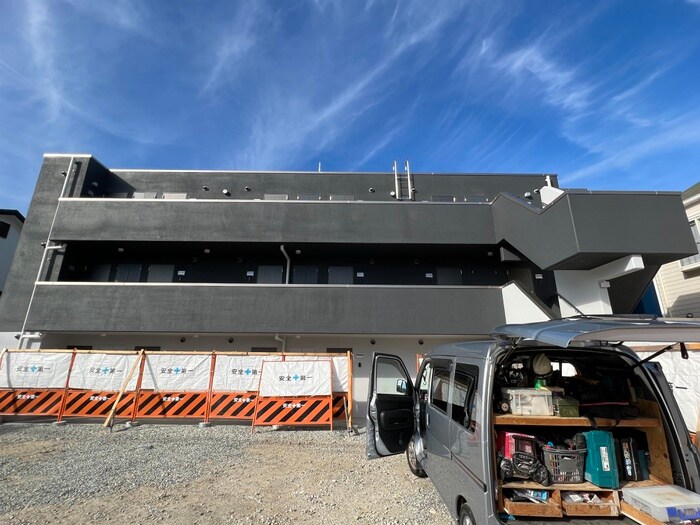 物件外観写真3　(外観写真)