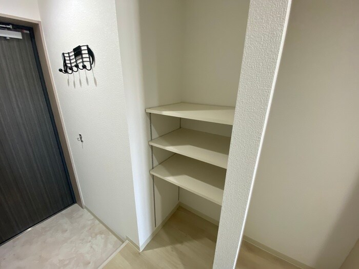 物件内観写真16　(靴箱)