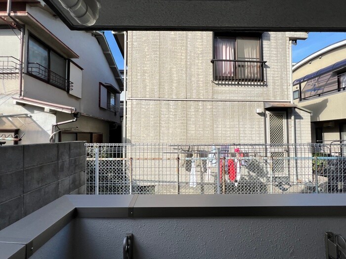 物件内観写真22　(室内からの展望)