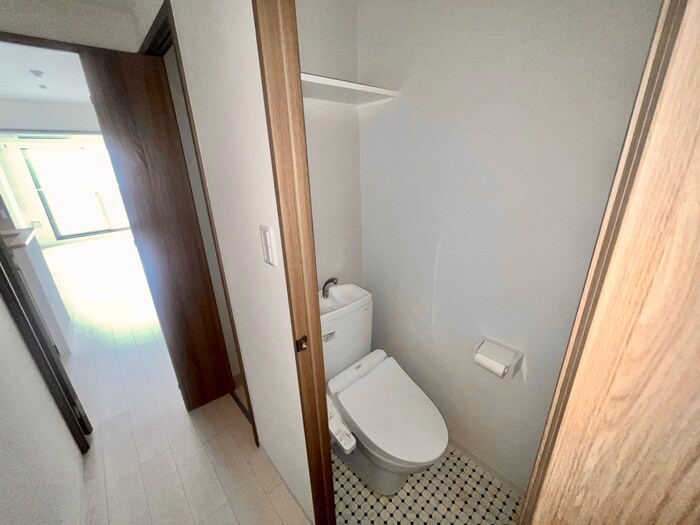 物件内観写真12　(トイレ)