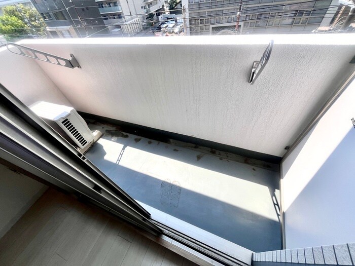 物件内観写真15　(ベランダ・バルコニー)