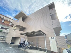 アルザス石切外観写真