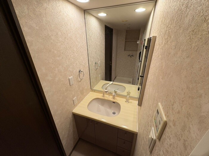 物件内観写真14　(洗面)