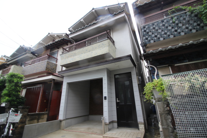 八田北町貸家