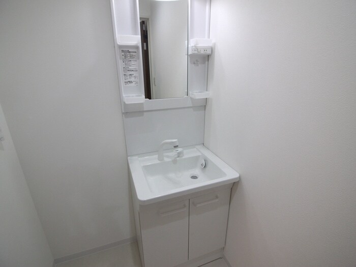 物件内観写真11　(洗面)