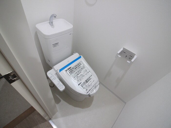 物件内観写真13　(トイレ)