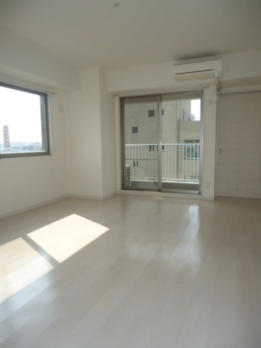 物件内観写真13　(居室)