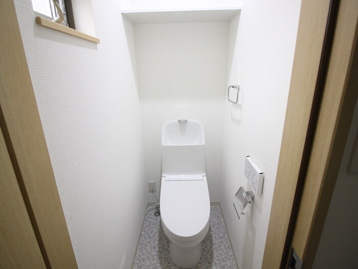 物件内観写真12　(トイレ)