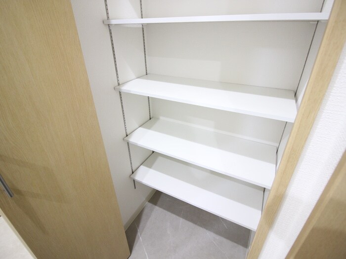 物件内観写真19　(靴箱)