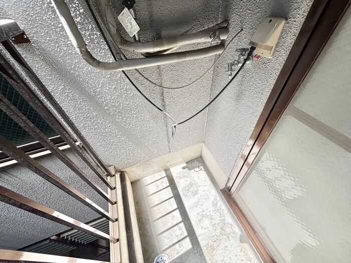 物件内観写真11　(洗濯機置場)