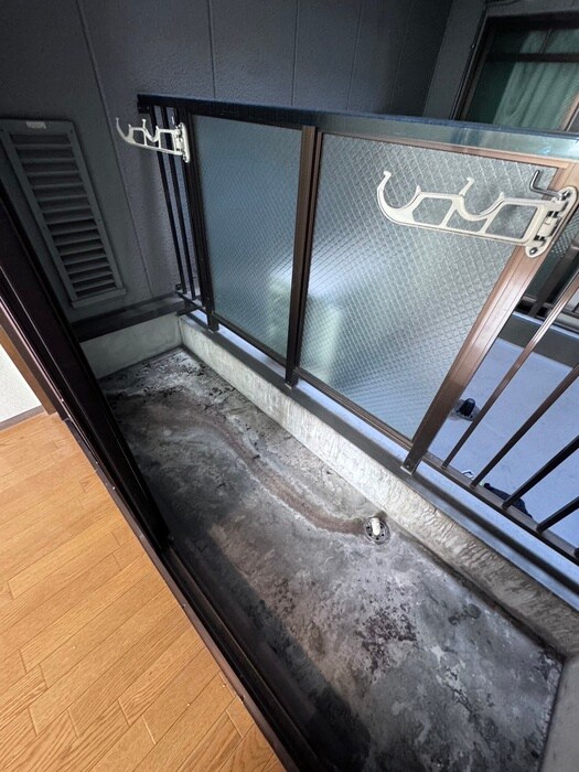 物件内観写真13　(ベランダ・バルコニー)