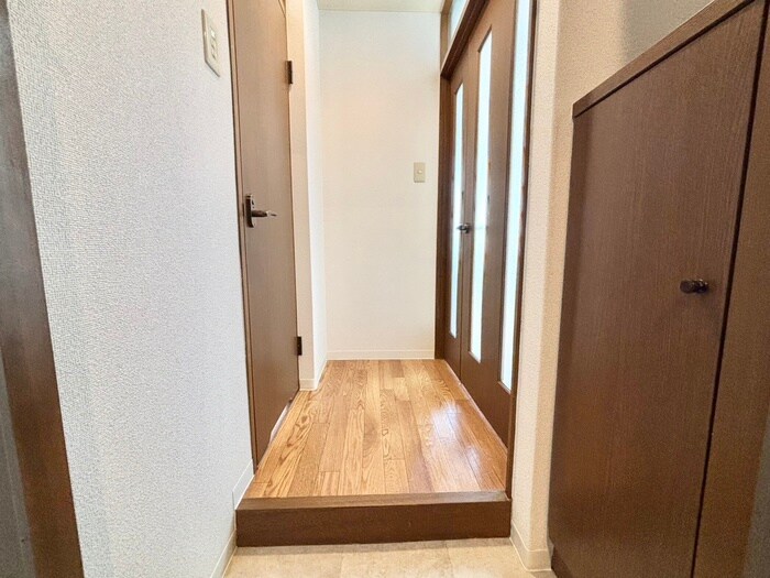 物件内観写真19　(廊下)