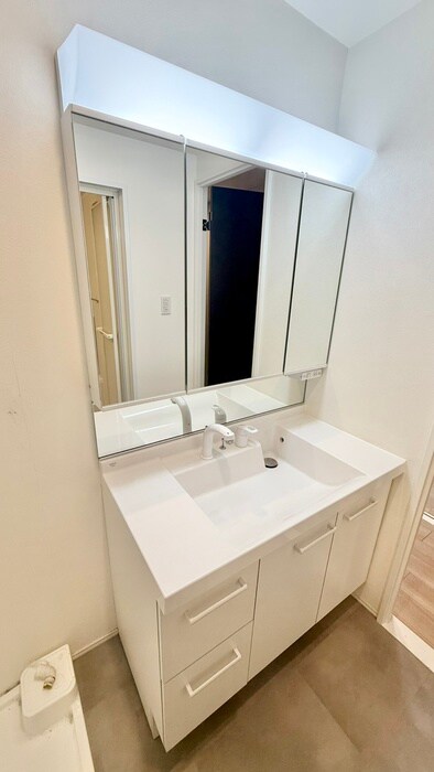 物件内観写真13　(洗面)