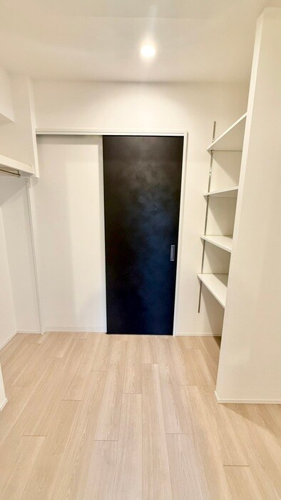 物件内観写真21　(収納)