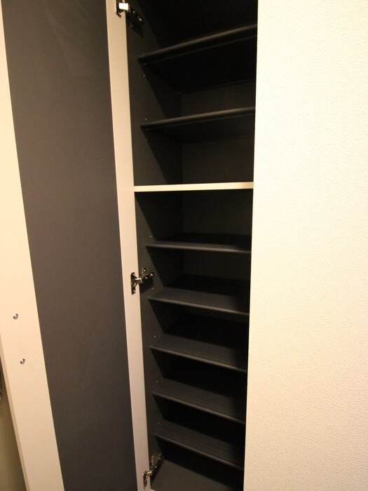 物件内観写真18　(靴箱)