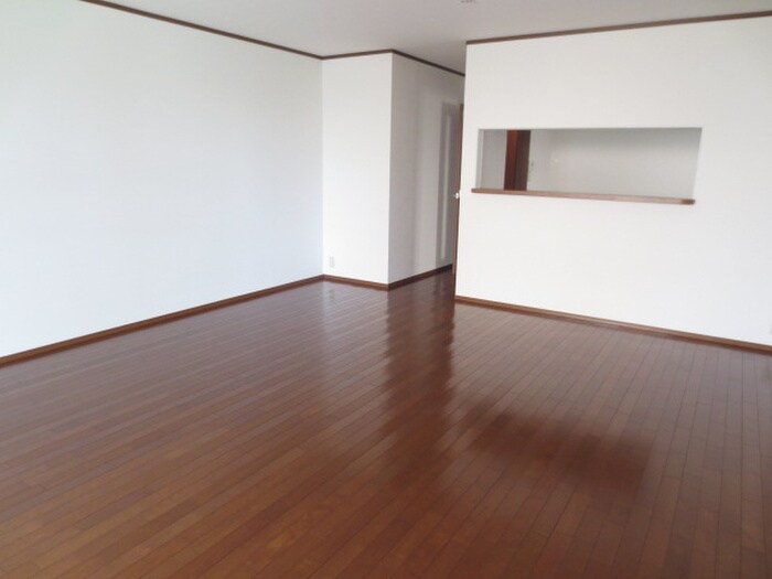 物件内観写真4　(居室)