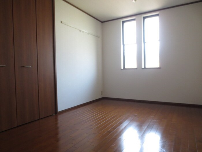 物件内観写真5　(居室)