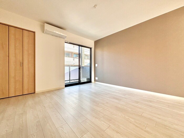 物件内観写真19　(居室)