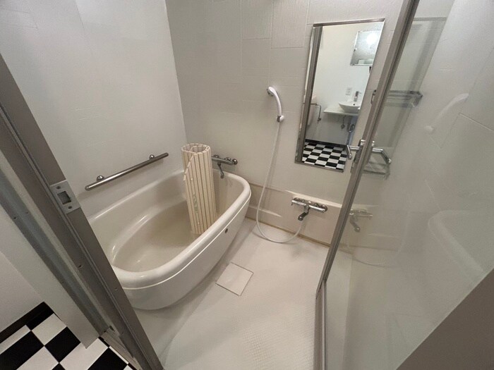 物件内観写真9　(バス／シャワールーム等)