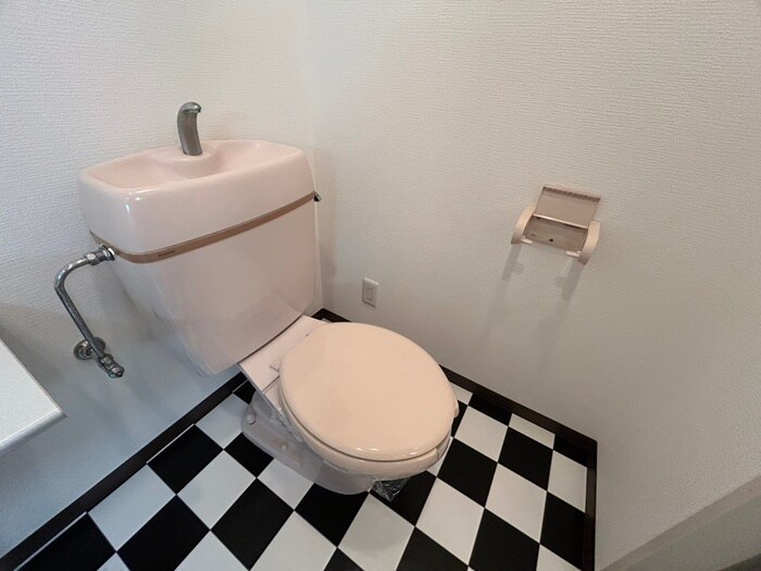 物件内観写真10　(トイレ)