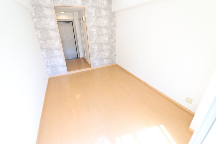 物件内観写真6　(居室)