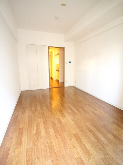 物件内観写真16　(居室)