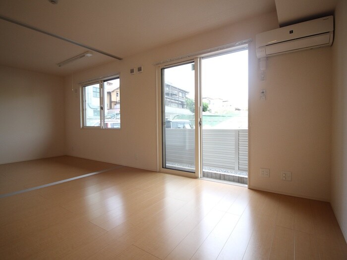 物件内観写真9　(居室)